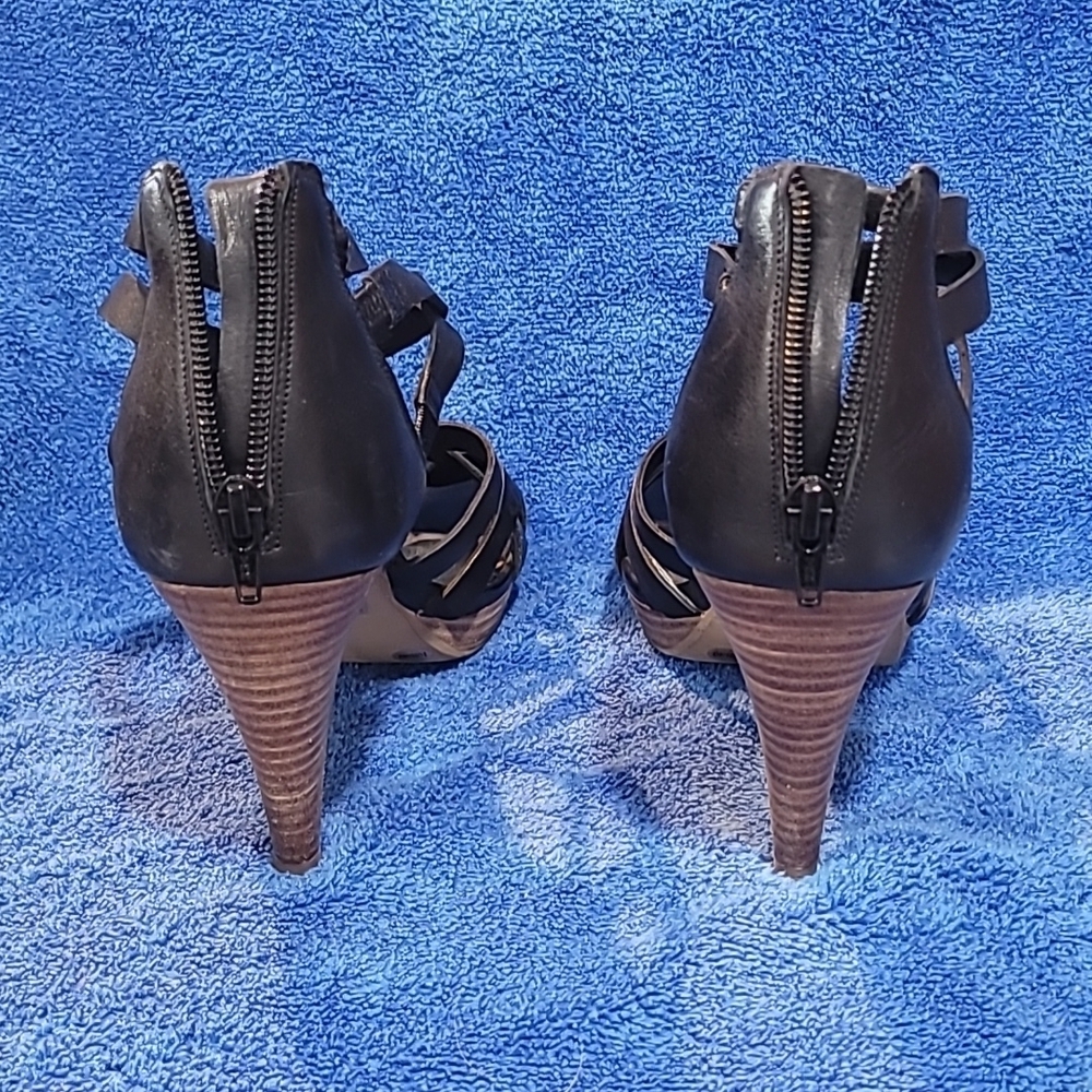 Jessica Simpson Camie 4inch heels with Box included. - Picture 4 of 11